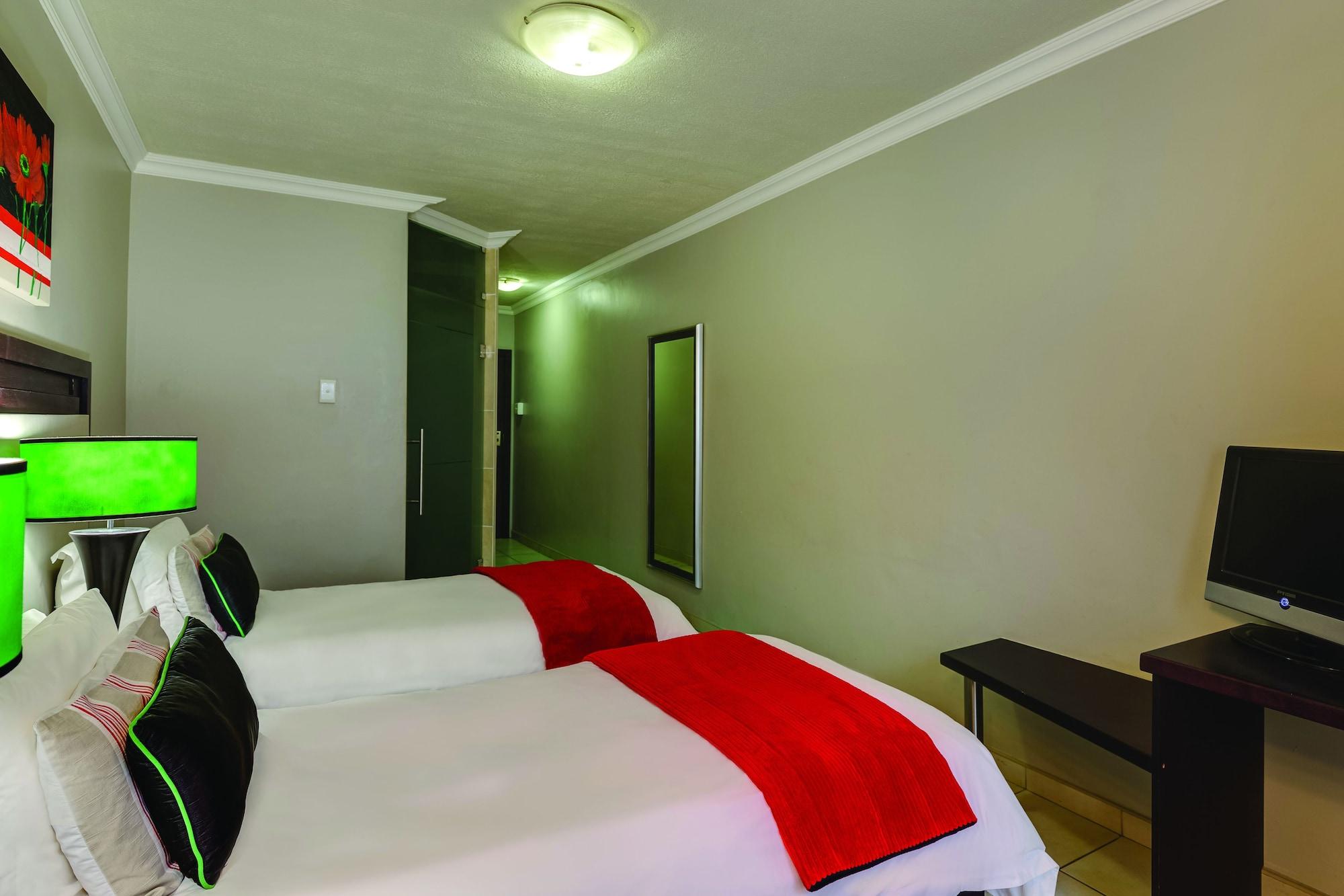 Bon Hotel 엠파제니 외부 사진